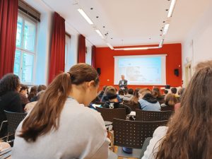 europarlamentare a scuola